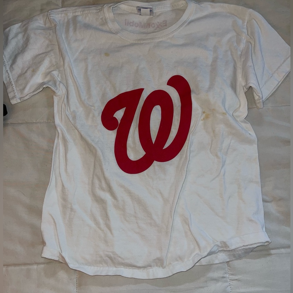 Kids Large Washington Nationals T-Shirt & Exxon Mobil